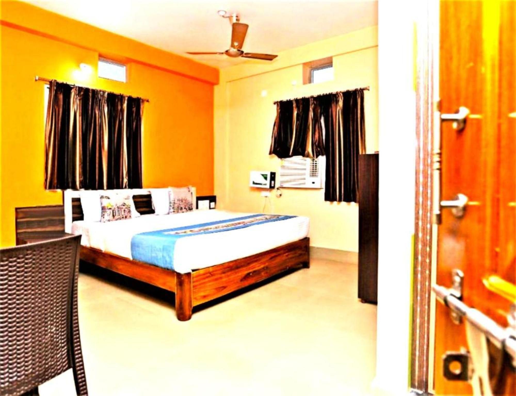 Hotel Krishna Residency Puri Near Sea Beach Best Choice Of Travellers By Morservices Kültér fotó