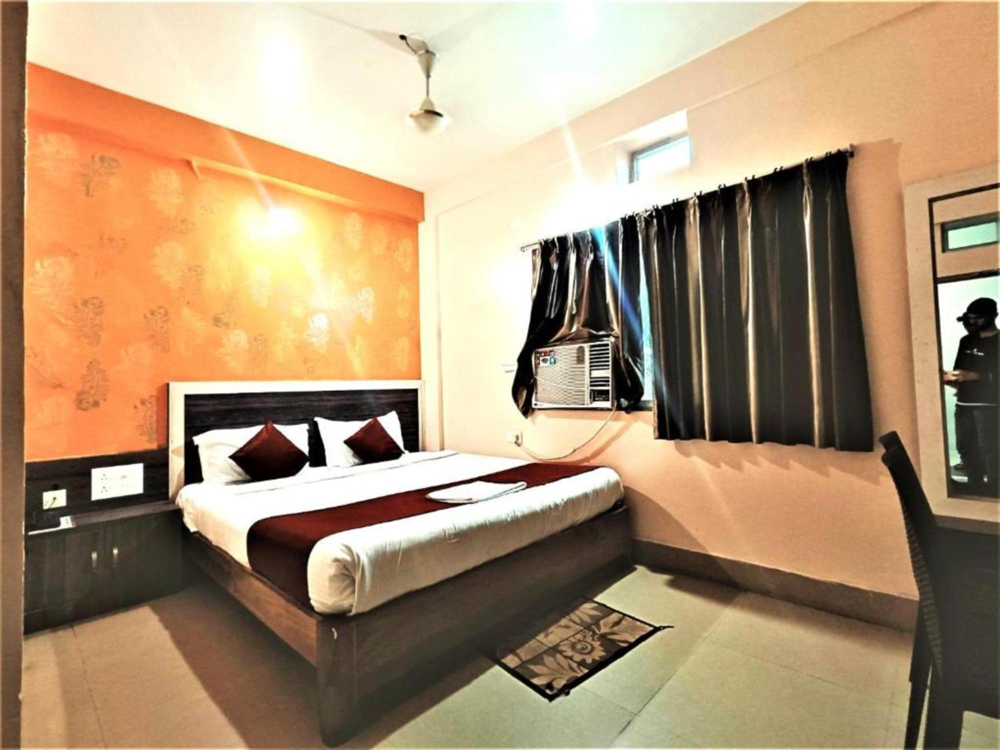Hotel Krishna Residency Puri Near Sea Beach Best Choice Of Travellers By Morservices Kültér fotó