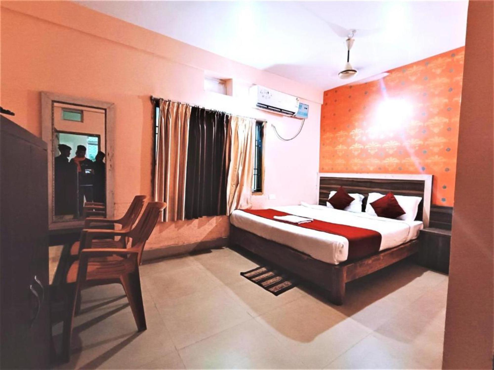 Hotel Krishna Residency Puri Near Sea Beach Best Choice Of Travellers By Morservices Kültér fotó